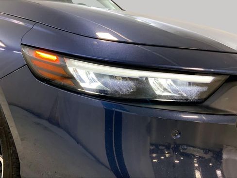 Used 2023 Honda Accord Touring image 27