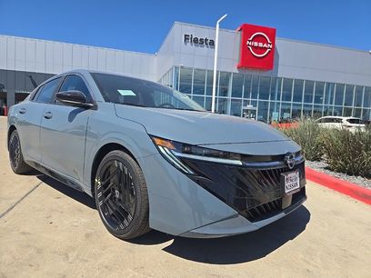 New 2026 Nissan Sentra SR w/ Floor Mat Package