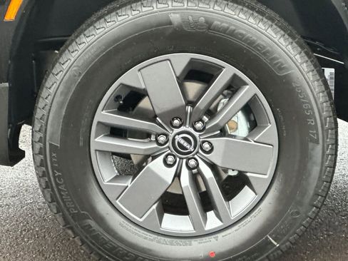 New 2026 Nissan Frontier SV image 23