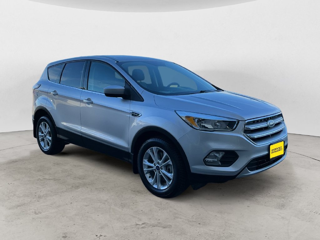 Used 2017 Ford Escape SE AWD/4WD image 5