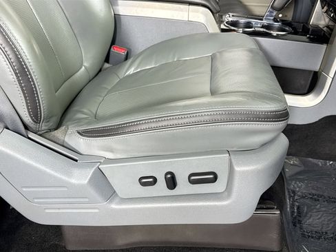 Used 2011 Ford F150 Platinum image 34