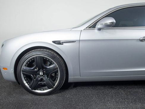 Used 2014 Bentley Flying Spur W12 AWD/4WD image 18