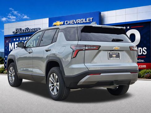 New 2026 Chevrolet Equinox LT FWD image 4