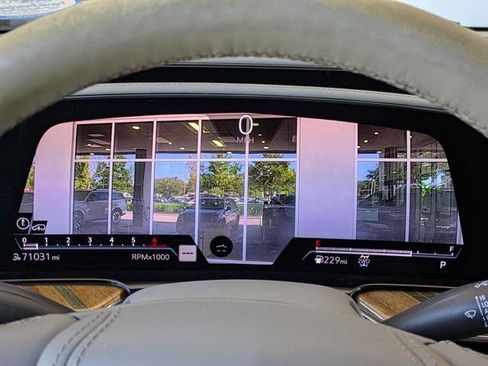 Used 2021 Cadillac Escalade Premium Luxury Platinum image 32