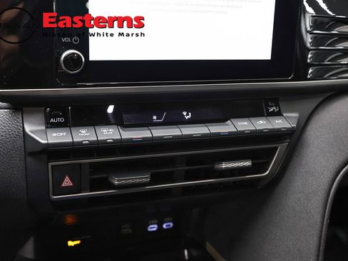 Used 2025 Toyota Camry LE FWD image 18