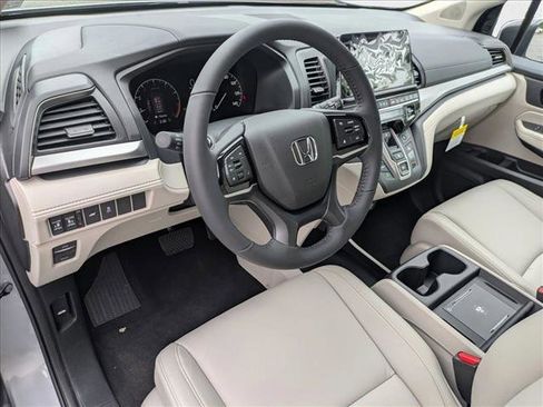 New 2026 Honda Odyssey EX-L image 3