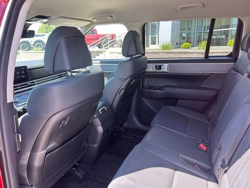Used 2026 Hyundai Santa Fe SEL AWD/4WD image 14