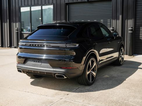 New 2026 Porsche Cayenne E-Hybrid image 10