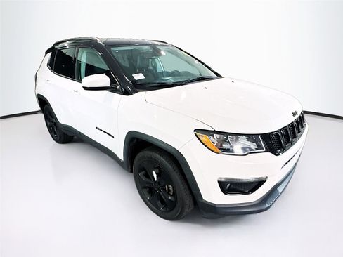 Used 2018 Jeep Compass Altitude w/ Popular Equipment Group image 7