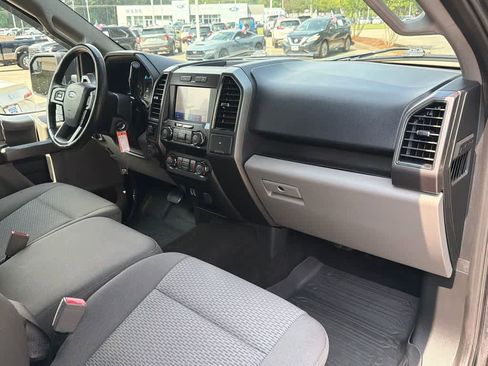Used 2020 Ford F150 XLT w/ Equipment Group 302A Luxury AWD/4WD image 13