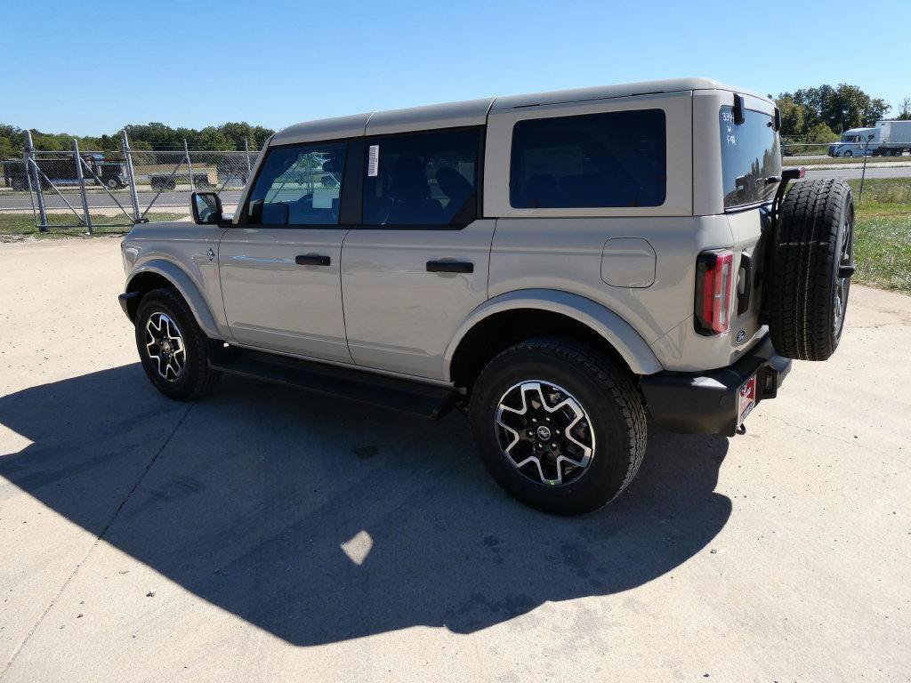 New 2026 Ford Bronco Outer Banks AWD/4WD image 7