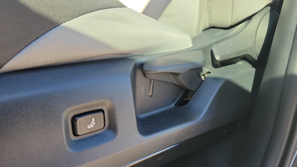 Certified 2025 Toyota Tacoma TRD Sport RWD image 16