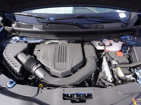 New 2026 GMC Acadia Denali FWD image 9