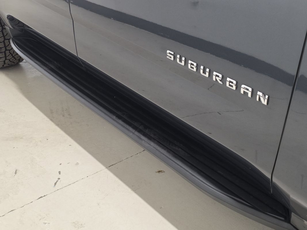 Used 2019 Chevrolet Suburban LT AWD/4WD image 50