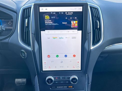 Used 2024 Ford Edge Titanium w/ Equipment Group 301A image 27