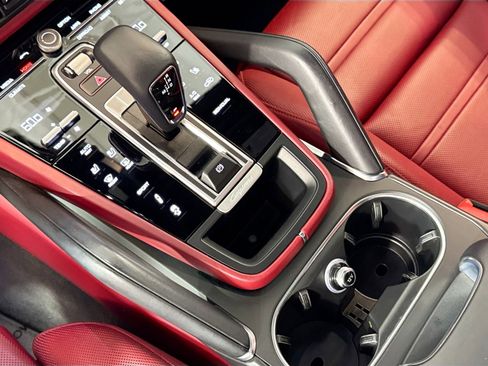 Certified 2023 Porsche Cayenne Turbo image 19