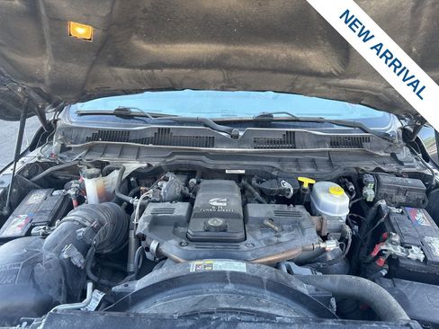 Used 2017 RAM 3500 Laramie Longhorn image 28