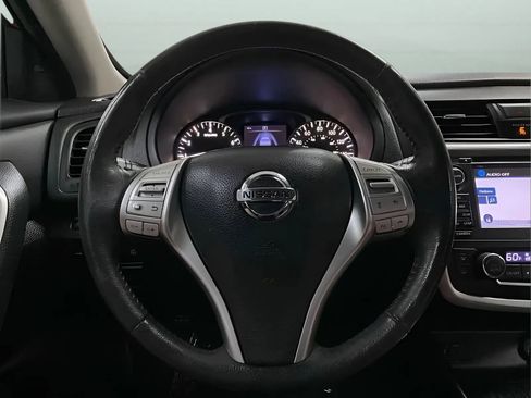 Used 2016 Nissan Altima 2.5 SL w/ 2.5 Technology Package FWD image 17