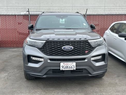 Used 2023 Ford Explorer ST w/ Equipment Group 401A image 5
