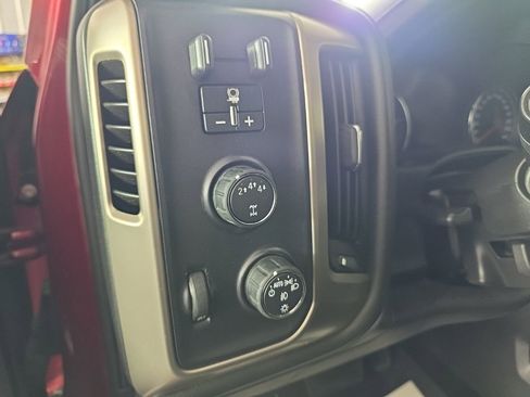 Used 2018 GMC Sierra 3500 Denali w/ Duramax Plus Package image 17