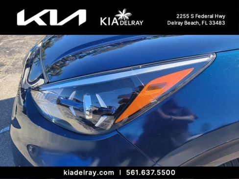 Certified 2020 Kia Niro LXS image 6