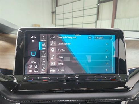 Used 2024 Volkswagen Atlas SE image 27