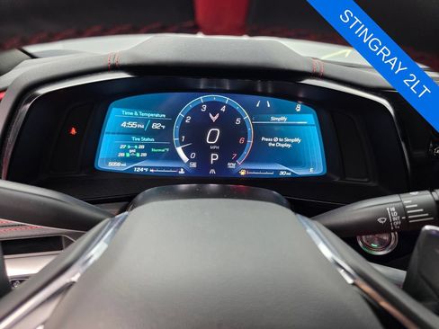 Used 2024 Chevrolet Corvette Stingray Preferred Cpe w/ Z51 Performance Package RWD image 18