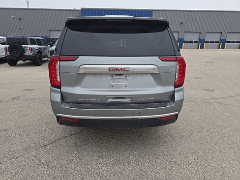 Used 2024 GMC Yukon XL Denali w/ Denali Reserve Package AWD/4WD image 5