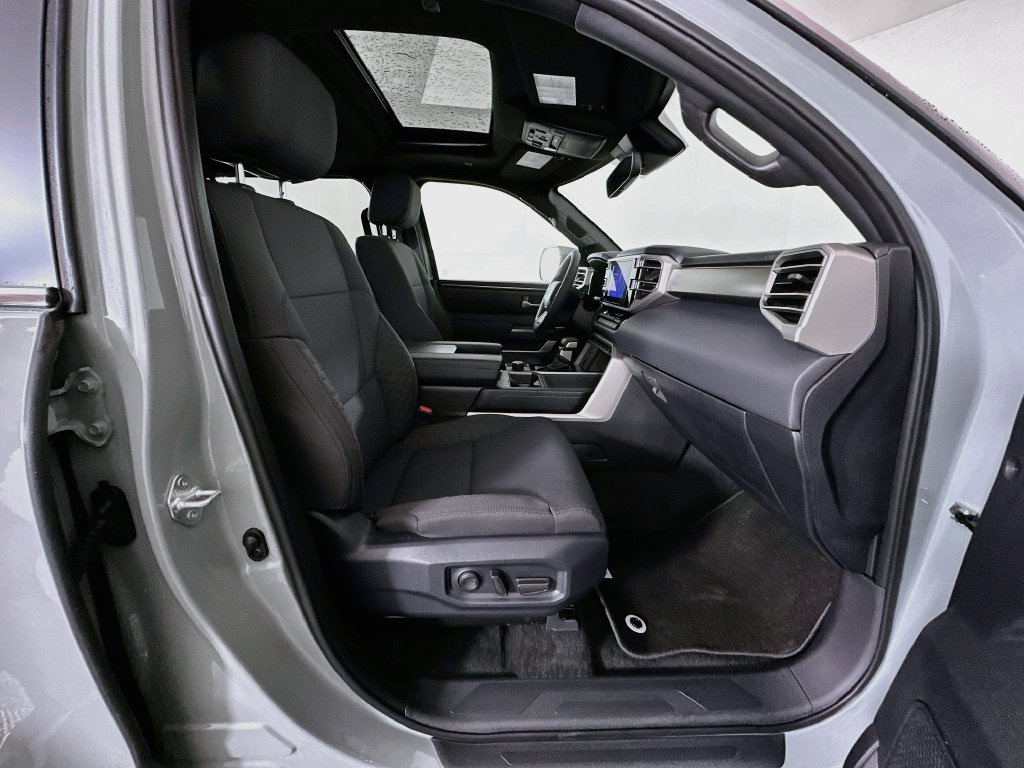 Used 2026 Toyota Sequoia SR5 AWD/4WD image 28