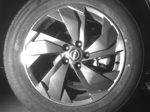 Used 2025 Nissan Rogue SV image 13