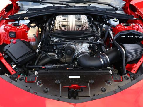 Used 2019 Chevrolet Camaro ZL1 image 21