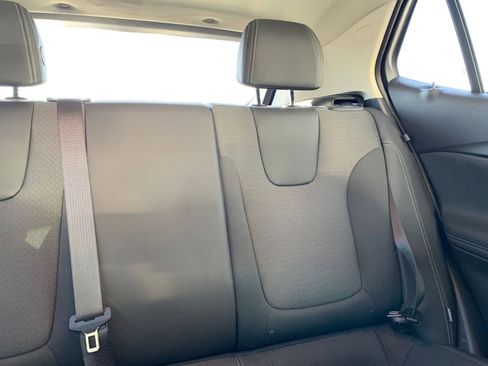 Used 2025 Buick Encore GX Preferred image 35