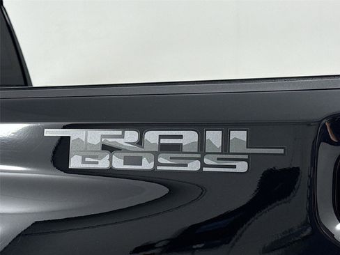 Used 2026 Chevrolet Silverado 2500 LT w/ Trail Boss Package image 15