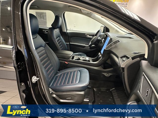 Used 2023 Ford Edge SEL w/ Sport Appearance Package AWD/4WD image 6