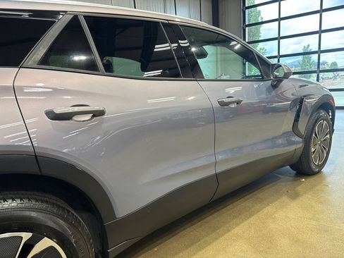 Used 2024 Chevrolet Blazer EV LT AWD/4WD image 49