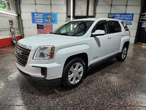 Used 2017 GMC Terrain SLE image 3
