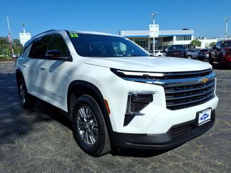 Used 2026 Chevrolet Traverse LT w/ Driver Confidence Package FWD video 1