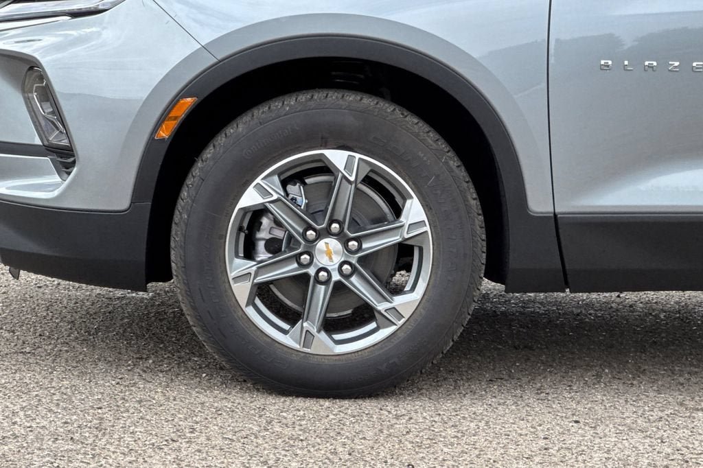 New 2026 Chevrolet Blazer LT FWD image 25