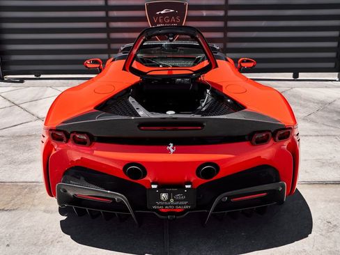 Used 2023 Ferrari SF90 Spider AWD/4WD image 26