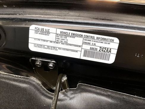 Used 2024 Jeep Wrangler Unlimited Rubicon 4xe AWD/4WD image 33