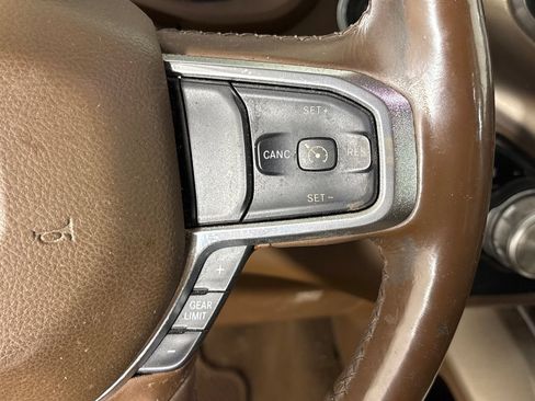 Used 2019 RAM 1500 Laramie AWD/4WD image 20