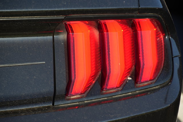 Used 2019 Ford Mustang GT Premium w/ Equipment Group 401A RWD image 20