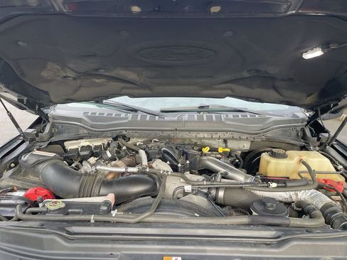 Used 2017 Ford F350 Lariat w/ Lariat Ultimate Package image 31