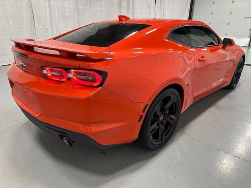 Used 2021 Chevrolet Camaro SS RWD image 7