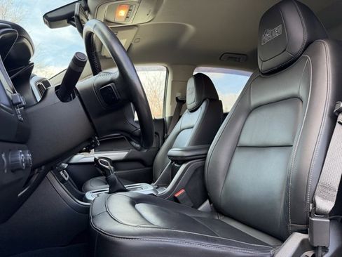 Used 2022 Chevrolet Colorado ZR2 w/ Colorado ZR2 Bison Edition image 20