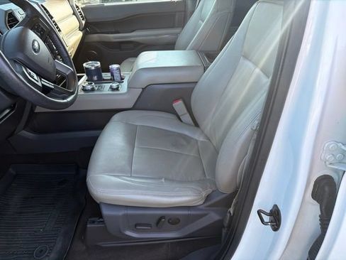Used 2020 Ford Expedition Max XLT w/ Equipment Group 202A AWD/4WD image 14