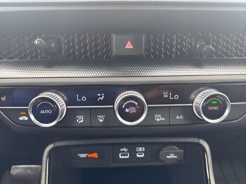 Used 2024 Honda CR-V EX image 19