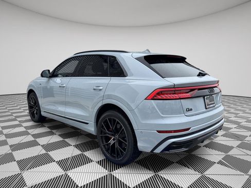 Used 2023 Audi Q8 Prestige w/ Prestige Package image 7