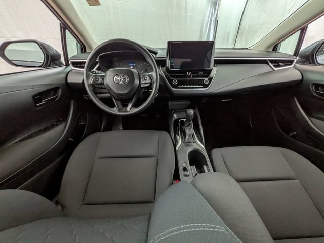 Used 2023 Toyota Corolla LE FWD image 11