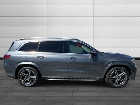 Used 2026 Mercedes-Benz GLS 450 4MATIC image 2